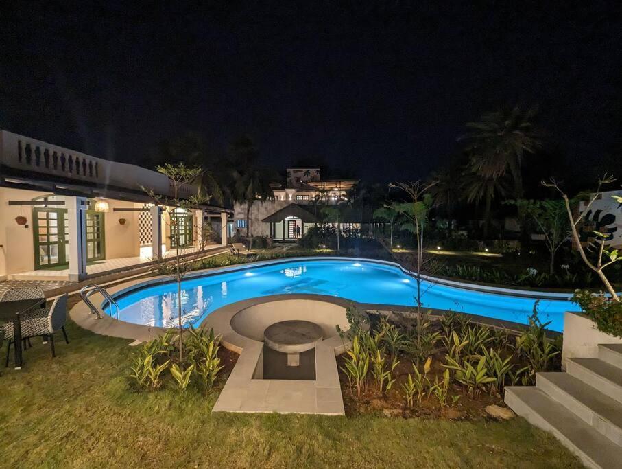 Cove Luxury Beach Villa Mahabalipuram Bagian luar foto