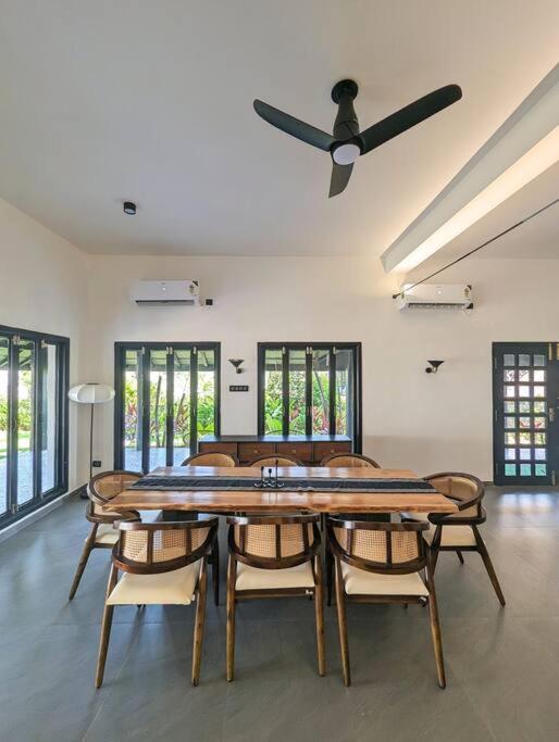 Cove Luxury Beach Villa Mahabalipuram Bagian luar foto